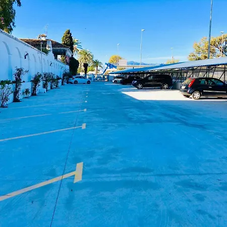 Denise Banus דירה *